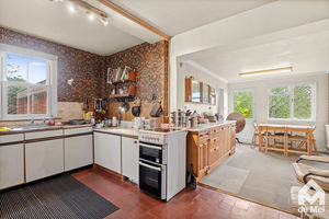 Photo 15- click for photo gallery